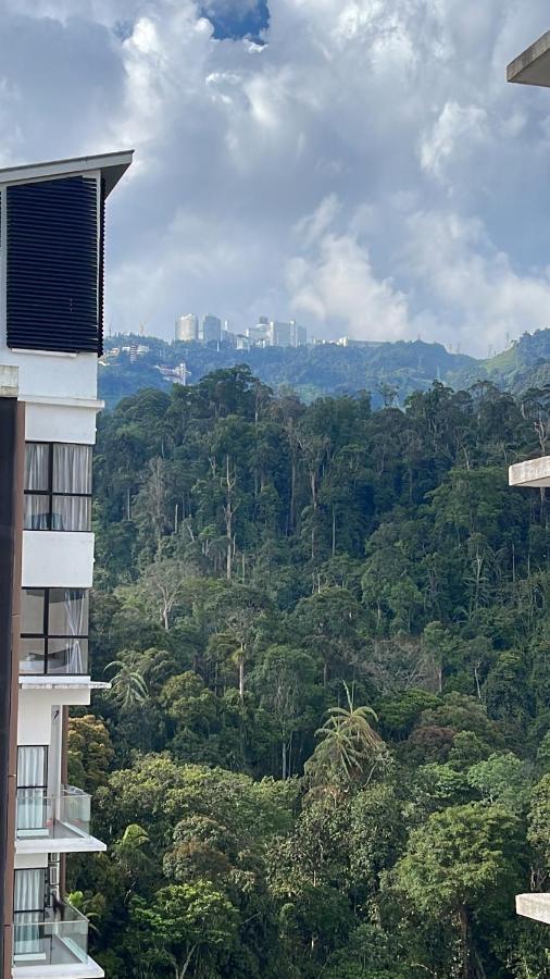 Kaw Supreme Theme Wifi Luxury 7 Pax Genting Pool & Mountain View Cuti Genting Homestay Midhills Genting Highlands Exterior foto